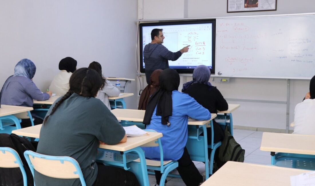 Haliliye Belediyesi, gençlerin eğitim hayatlarına katkı sağlamak ve onları geleceğe