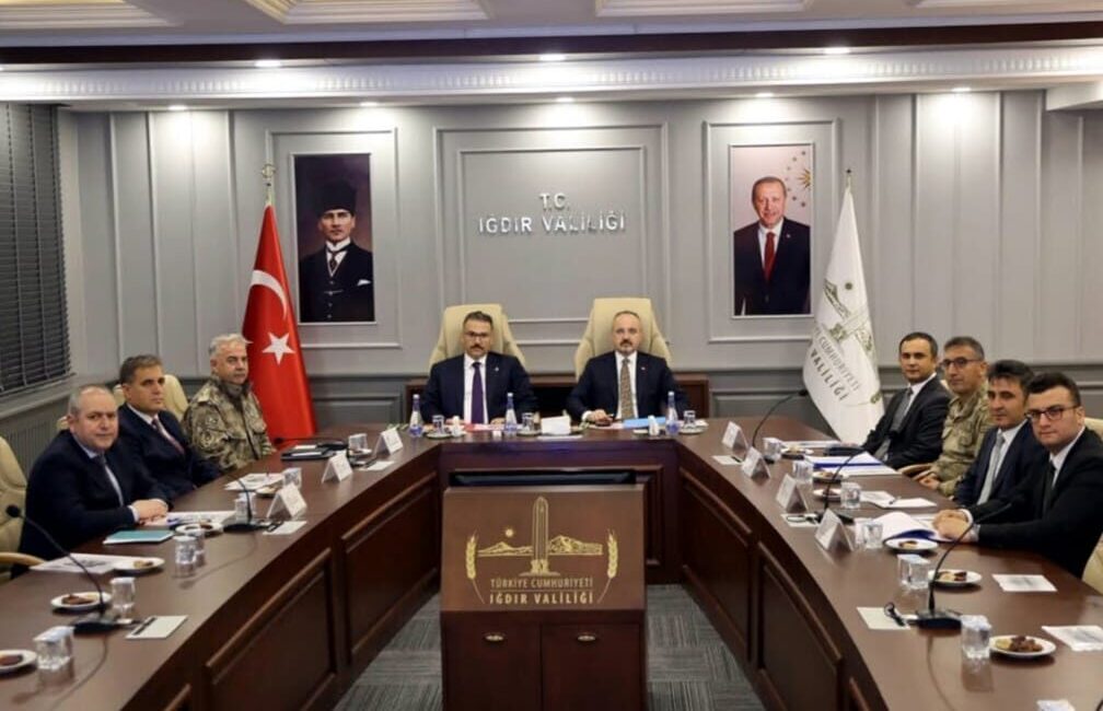 İçişleri Bakan Yardımcısı Bülent Turan ve Iğdır Valisi Ercan Turan’ın
