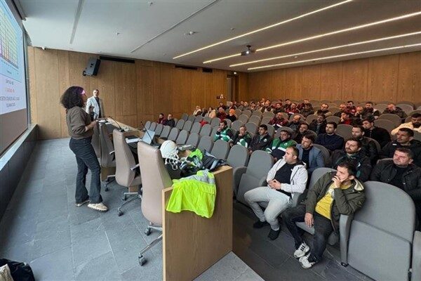 İnegöl Belediyesi personel işleri tarafından kurumda farklı birimlerde görev yapan