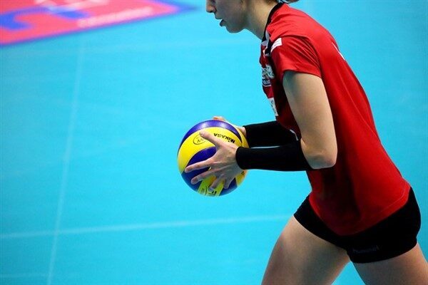 2025 Kadınlar AXA Sigorta Kupa Voley yarı final mücadelesinde Eczacıbaşı