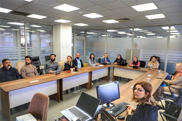 Etkinlik, katılımcılara çocuk hakları, çocuk koruma, otizmli bireylerle iletişim ve