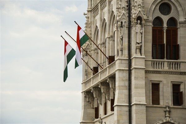 Macaristan Başbakanı Orban, Macaristan'ın Uluslararası Ceza Mahkemesi'nden (ICC) çekileceğini duyurdu.