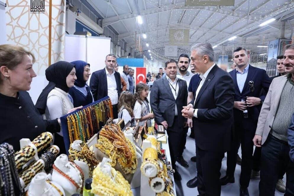 Fuara Türkiye'nin dört bir yanından, özellikle İstanbul, Diyarbakır, Mardin, Şanlıurfa,
