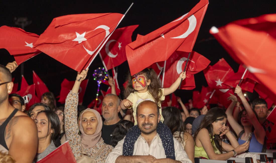  Özgecan Aslan Barış Meydanı’nda gerçekleştirilen 2. Uluslararası Mersin Çocuk Festivali
