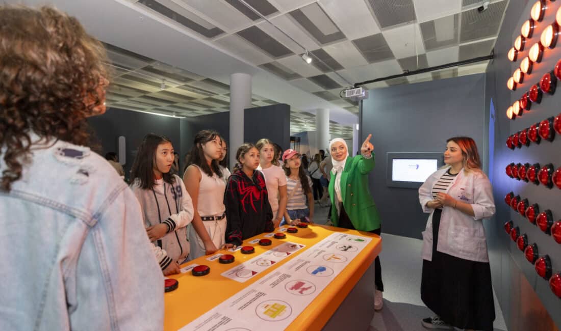 Çocuklar, Mersin Büyükşehir Belediyesi’nin Mercan 100 Yıl İklim ve Çevre