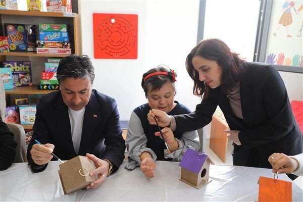 Menteşe, Fethiye ve Yatağan’da hizmete açılan gündüz bakımevlerinin ardından, Ortaca