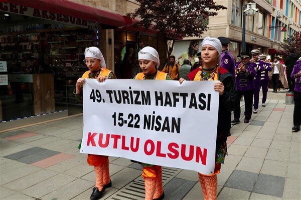 Turizm Haftası kutlama etkinlikleri kapsamında, Vali Muammer Erol’un da katıldığı