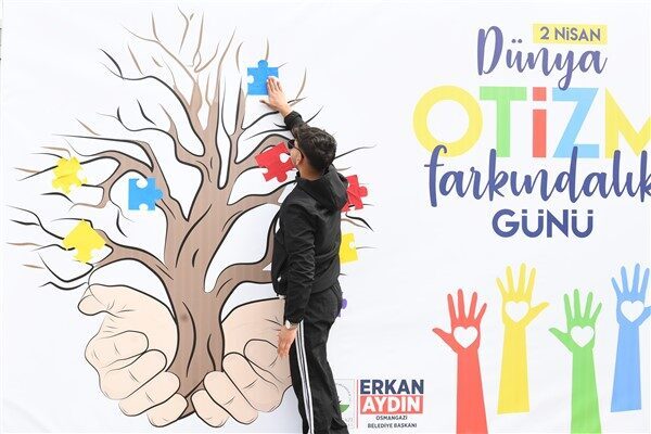 Osmangazi Belediyesi Engelliler Bakım Merkezi (OBAM)da eğitim alan Otizmli bireylerin