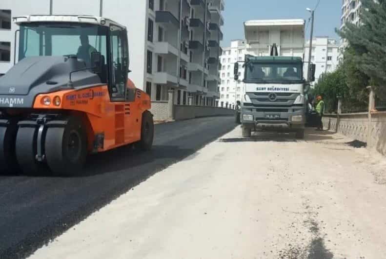 Çalışmaların Afetevler Mahallesi'nde yoğunlaştığı ifade edilen açıklamada, "Fen İşleri Müdürlüğü