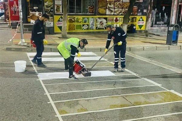 Özellikle okul önleri, hastane çevreleri ve yoğun caddelerde yürütülen çalışmalarla
