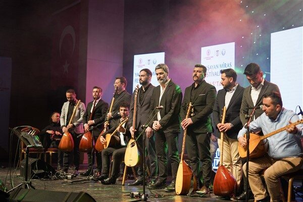 Festival, ziyaretçilere el sanatlarının inceliklerini yakından deneyimleme ve yaşayan miras