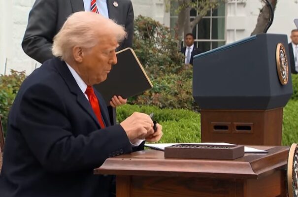 Trump aylardır ABD'nin Panama Kanalı'nın kontrolünü ele geçirmesi çağrısında bulunuyordu