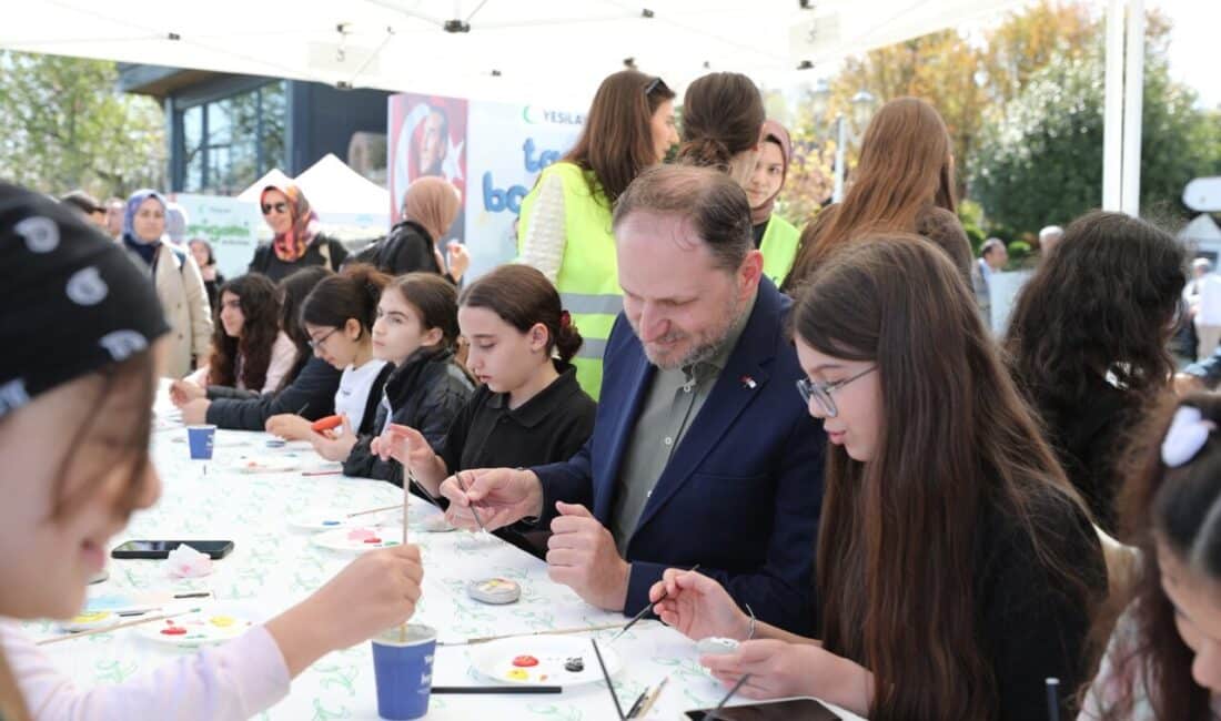  Bağımsız nesiller hedefiyle, Yeşilay Genel Merkezi bahçesinde düzenlenen etkinlik ve