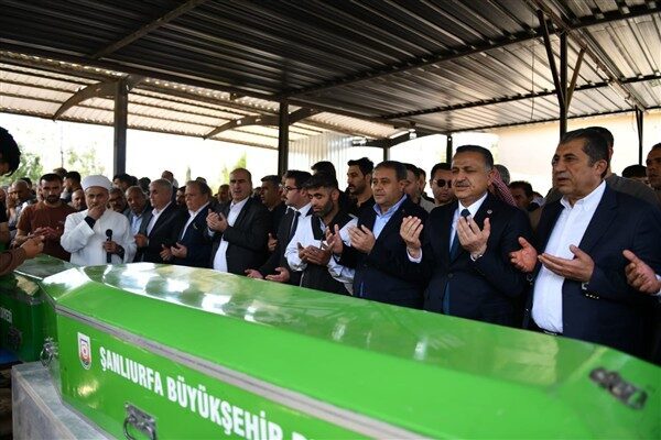Ceylanpınar’da inşaat çalışmaları devam eden alanda gerçekleştirilen altyapı çalışması sırasında