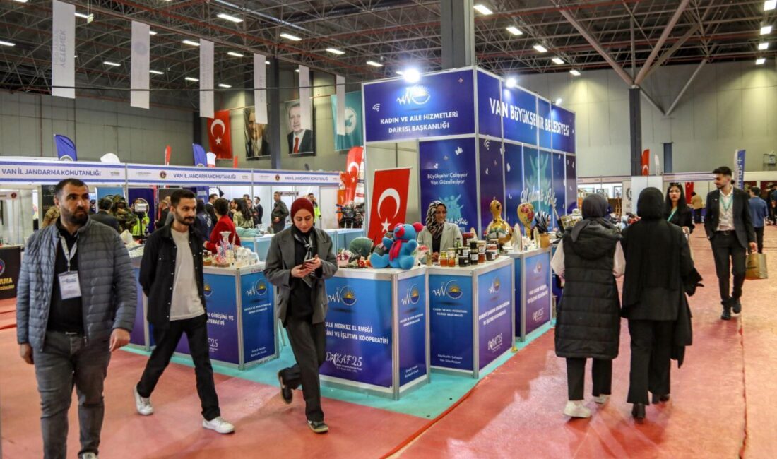 Sanayi ve Teknoloji Bakanı Mehmet Fatih Kacır’ın katılımıyla  Van Yüzüncü
