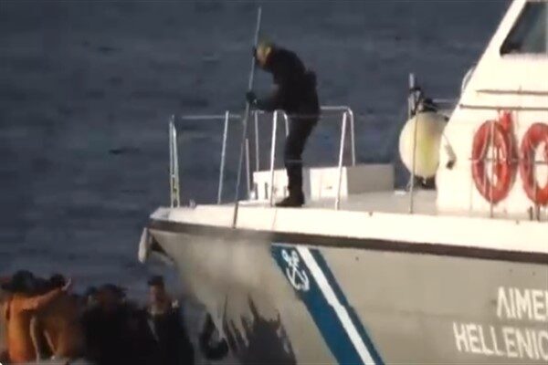Avrupa Birliği'nin sınır ajansı Frontex, sınırlarında göçmenlere yönelik potansiyel insan