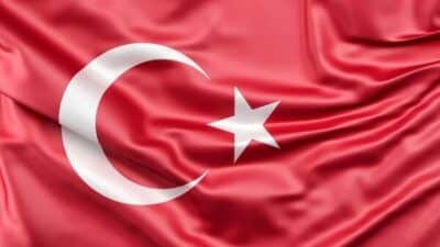 MSB'nin açıklamasına göre Pençe Operasyonu'nda yaralanan İstihkam Uzman Çavuş Önder