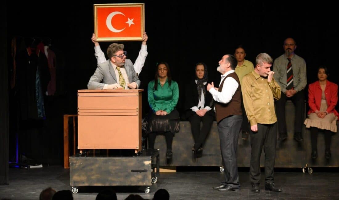 Giresun Belediyesi Şehir Tiyatrosu, Tiyatro Günleri açılışında 'Yaşar Ne Yaşar