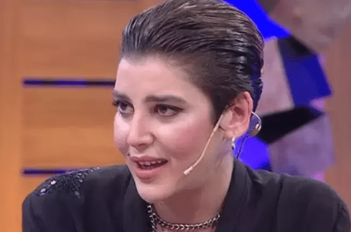 Bir dönem katıldığı güzellik yarışmalarıyla adını duyuran Senem Kuyucuoğlu, geçirdiği