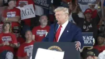ABD Başkanı Donald Trump, Gül Bahçesi'nde Ulusal Dua Günü düzenledi.