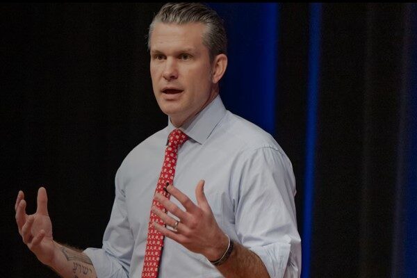 Cumartesi günü Singapur'daki Shangri-la Diyaloğu'na hitap eden Pete Hegseth, ABD'nin