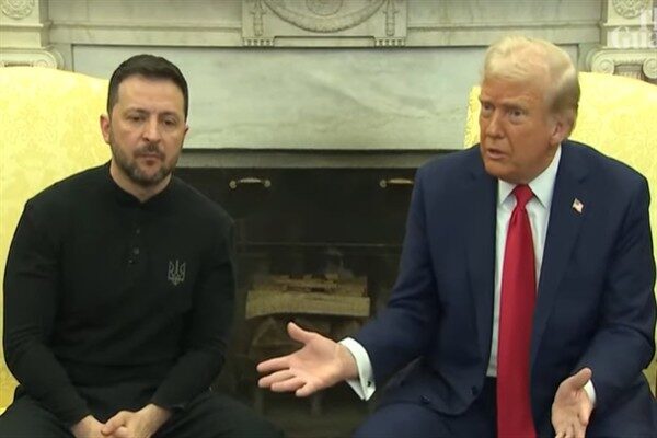 ABD Başkanı Donald Trump'ın Ukrayna Devlet Başkanı Zelensky'e baskı yaparak