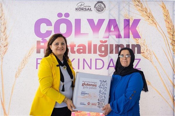 Afyonkarahisar Belediye Başkanı Burcu Köksal, düzenlenen buluşmada çölyak hastaları ve