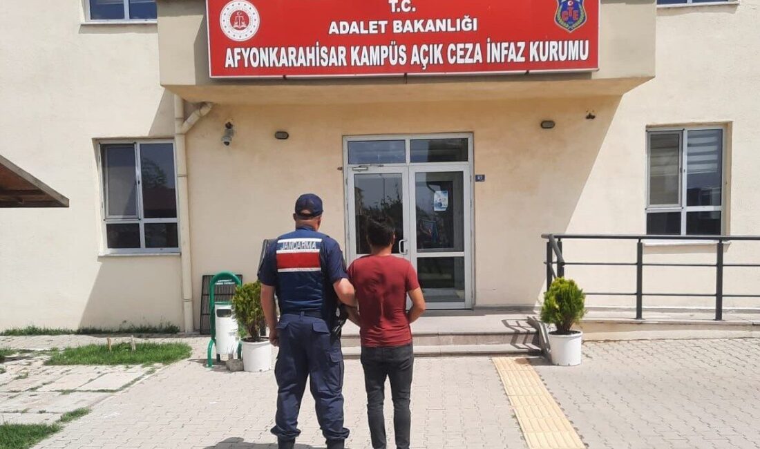 Afyonkarahisar İl Jandarma Komutanlığınca, son bir hafta içerisinde aranan şahısların