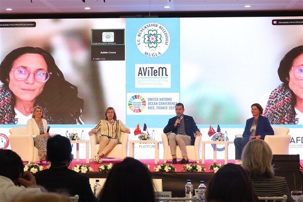 Muğla Büyükşehir Belediyesi'nin ev sahipliğinde düzenlenen toplantı, Akdeniz'in kıyı mirasının