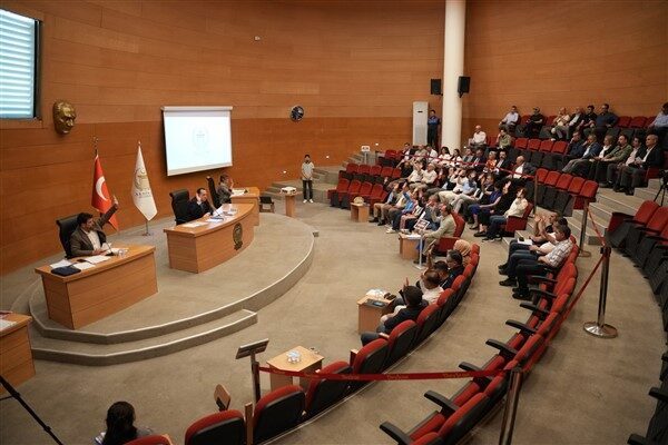 Başkan Besim Dutlulu, Hıdırellez şenliklerinde ve Meclis toplantısında önemli açıklamalar