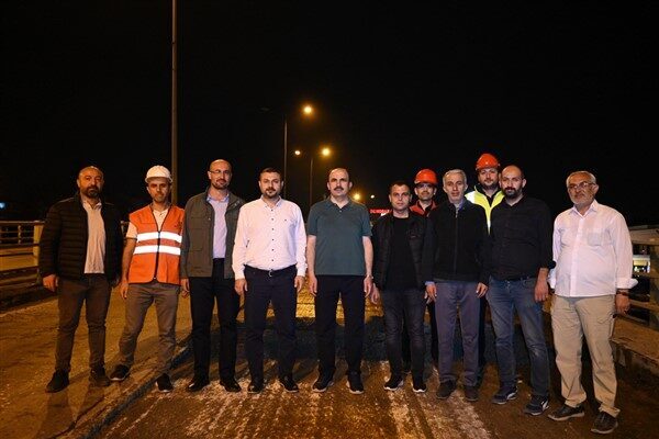 Konya Büyükşehir Belediye Başkanı Uğur İbrahim Altay, gece saatlerinde asfalt
