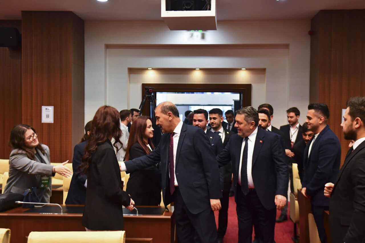 ABB, MAYA Genç Düşünce Platformu ile birlikte Ankara Belediye Meclis