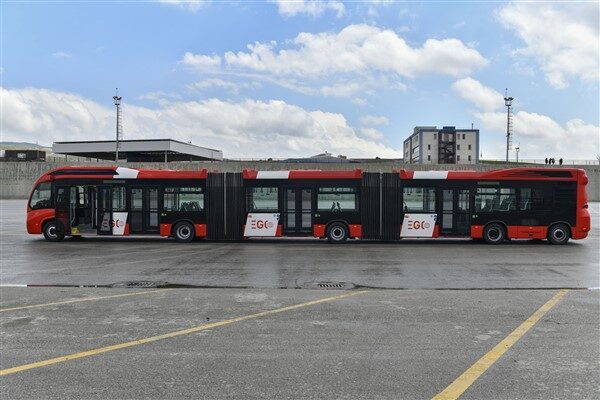 Proje kapsamında, EGO Genel Müdürlüğü filosunu “AKIA ULTRA LF25 Çift