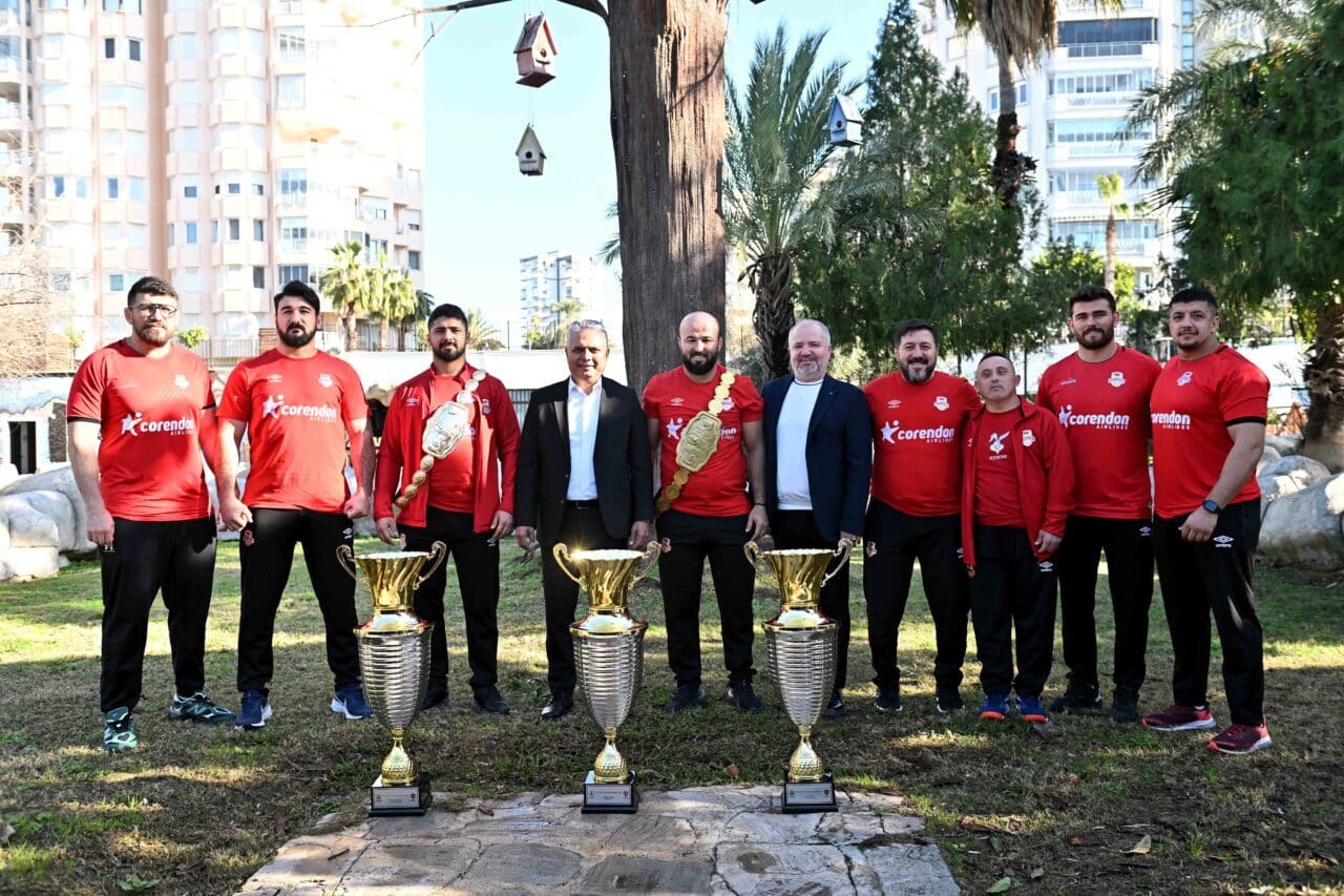 Muratpaşa Belediyesi Spor Kulübü'nün yeni yönetim kurulu belirlendi. Başkanlık koltuğuna
