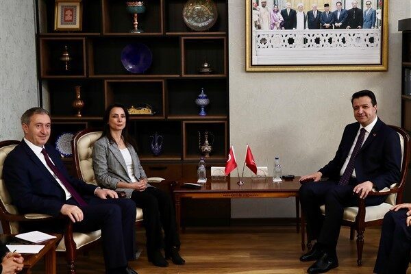 Saadet Partisi Genel Başkanı Mahmut Arıkan, DEM Parti Eş Genel