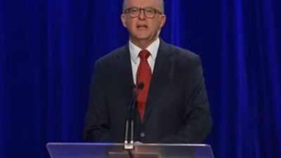 Avustralya'da İşçi Partisi beklenmedik şekilde büyük bir zafer elde ederek