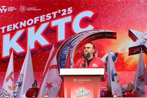 TEKNOFEST, Kuzey Kıbrıs Türk Cumhuriyeti'nde başladı. Sanayi ve Teknoloji Bakanı