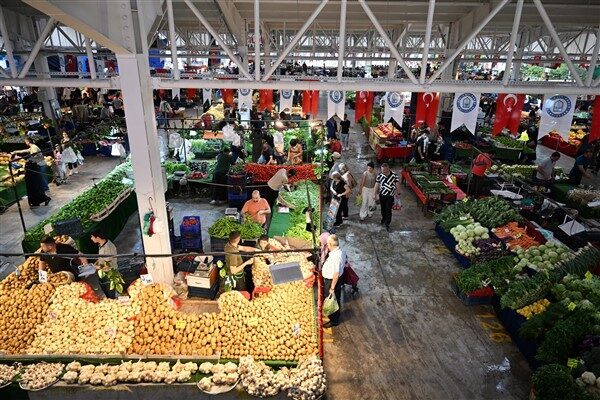 Toplam 6 bin 305 metrekare alan üzerine inşa edilen Pazar