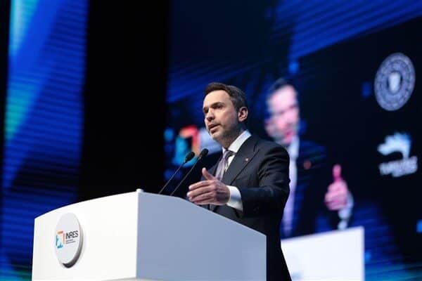 Enerji ve Tabii Kaynaklar Bakanı Fatih Dönmez, İstanbul Doğal Kaynaklar