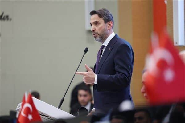 Enerji ve Tabii Kaynaklar Bakanı Alparslan Bayraktar, İstanbul Doğal Kaynaklar
