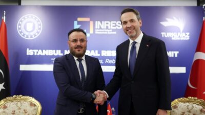 Alparslan Bayraktar, İstanbul'da Libya Sanayi ve Madenler Bakanı Ahmed Abu-Heisa