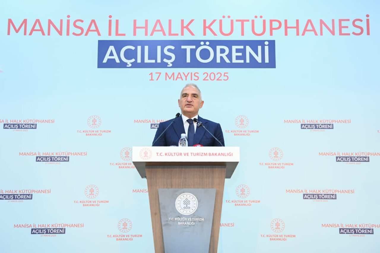 Kültür ve Turizm Bakanı Mehmet Nuri Ersoy, “Toplam kütüphane kullanım