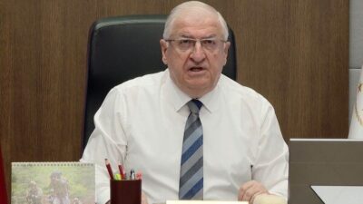 Kuzey Kıbrıs Milli Savunma Bakanı Yaşar Güler, Genelkurmay Başkanı Metin