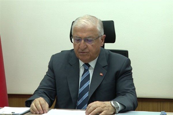 Milli Savunma Bakanı Güler, TBMM İçişleri Komisyonu Başkanı Soylu ile