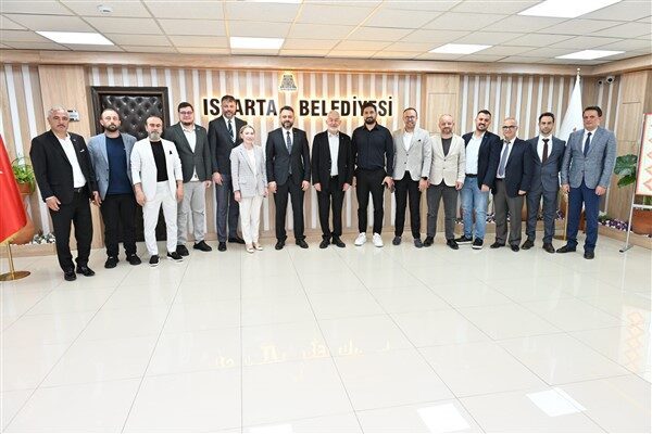 MÜSİAD Isparta Şube Başkanı Salim Nuri Gündüz, Başkan Başdeğirmen'i ziyaret