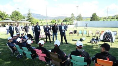 Konya Büyükşehir Belediyesi'nin Beyşehir'deki Atabey Gençlik ve Eğitim Kampı, öğrencilerin