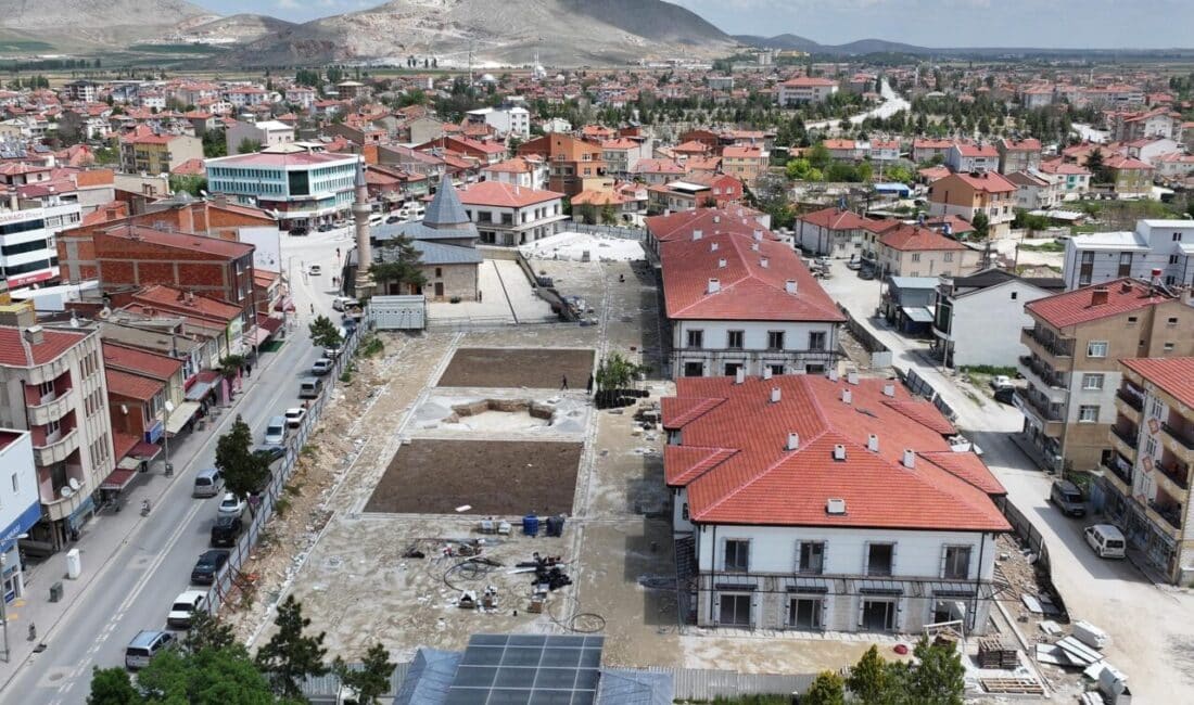 Konya Büyükşehir Belediyesi tarafından Ilgın’daki Osmanlı Kent Meydanı Dönüşümü Projesi’nde