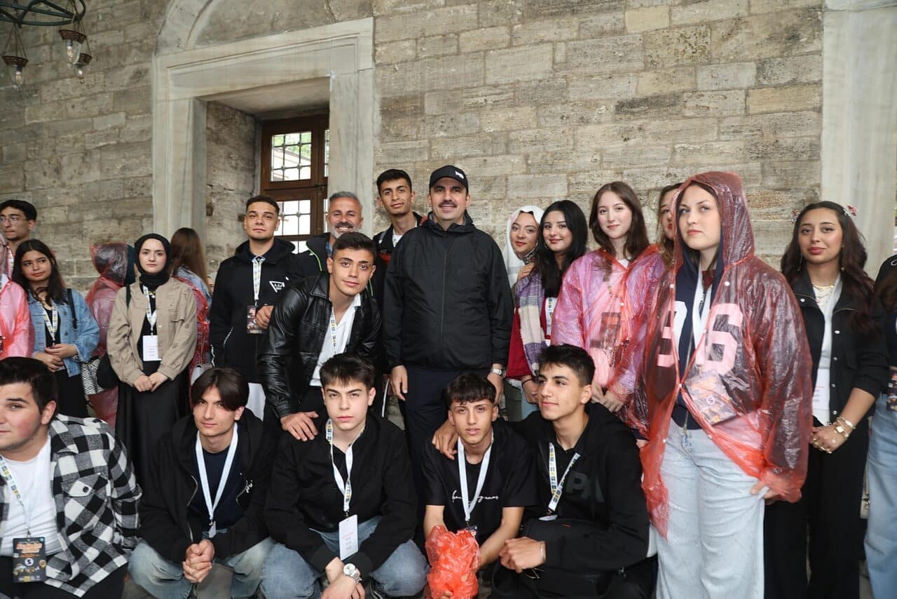 Konya Büyükşehir Belediye Başkanı Uğur İbrahim Altay, İstanbul’daki gezi programına
