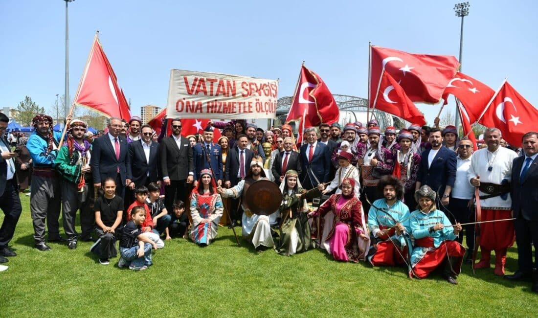 Kayseri Büyükşehir Belediye Başkanı Dr. Memduh Büyükkılıç, 19 Mayıs Atatürk’ü
