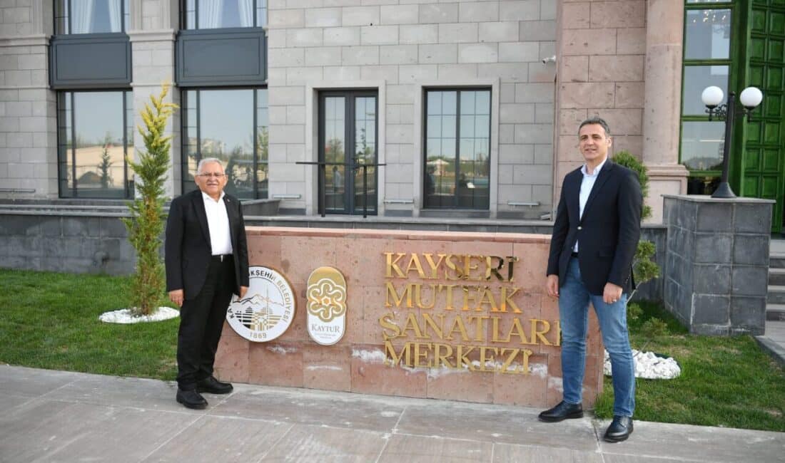 Kayseri Büyükşehir Belediye Başkanı Dr. Memduh Büyükkılıç, İl Emniyet Müdürü Atanur